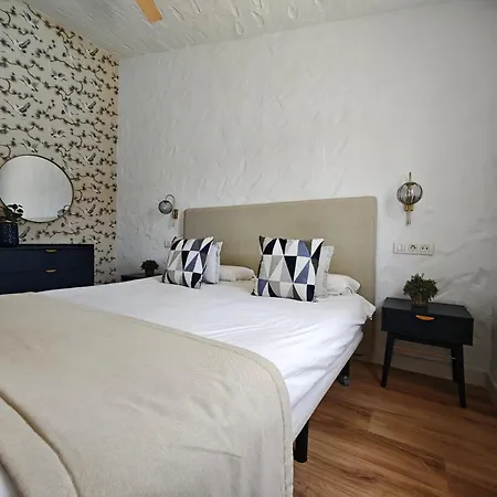 Apartment With Private Pool And Garden Next To The Yumbo Center Playa del Ingles (Gran Canaria)